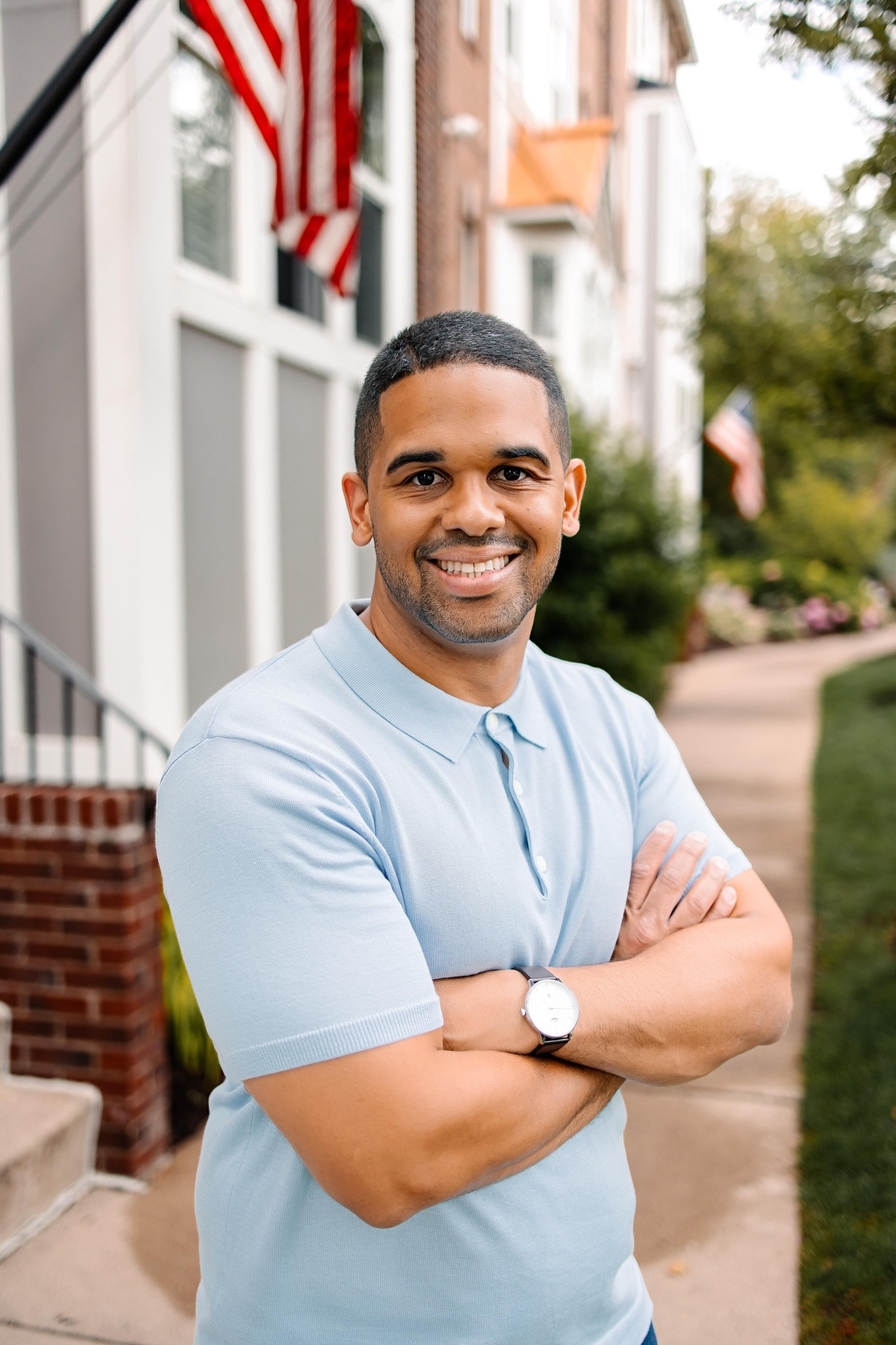 Ian Biggs is a certified Paralegal & notary in michigan