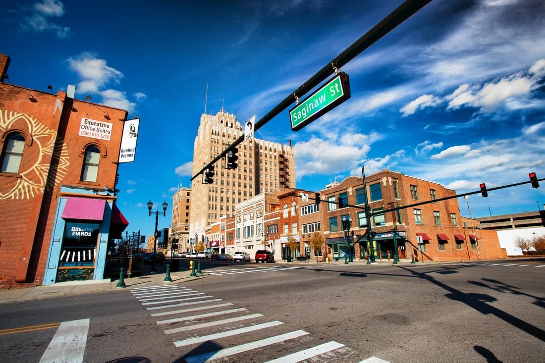 notary location in oakland county